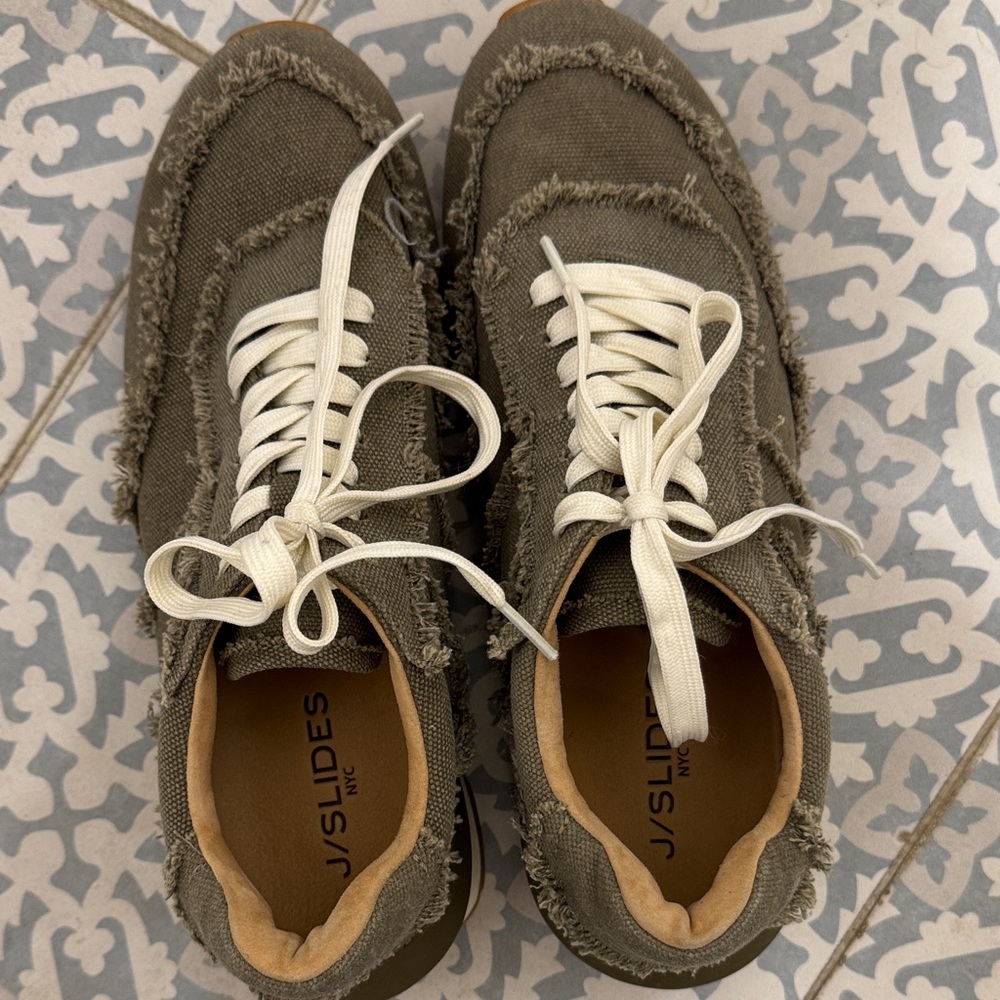 J/SLIDES olive green Frayed Sneakers